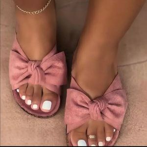 Pink Bow Slides